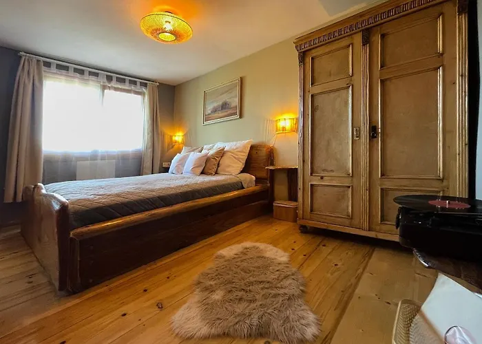 Lyra Hill - Luxury For The Poetry Of Wooden Vilă Nagymaros